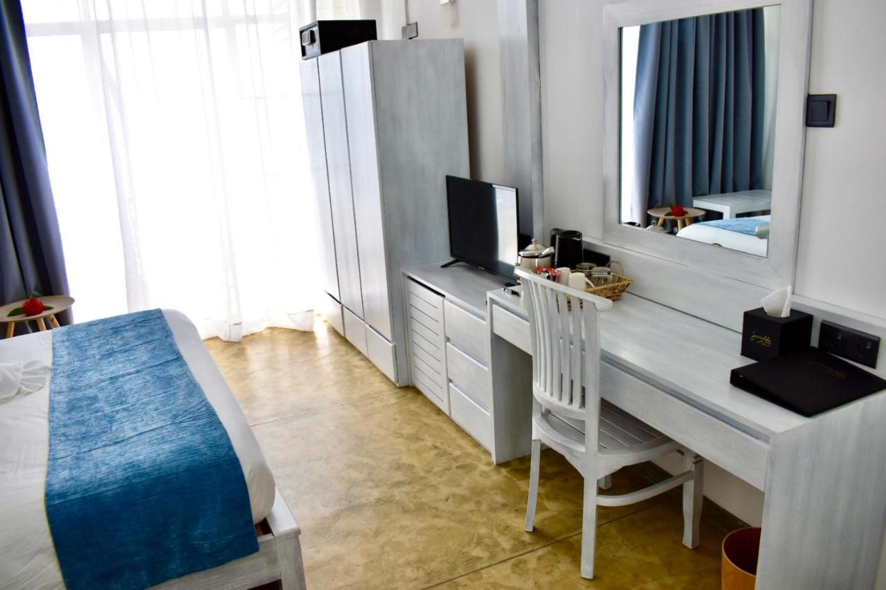 Smeralda Beach Hotel Dikwella Εξωτερικό φωτογραφία